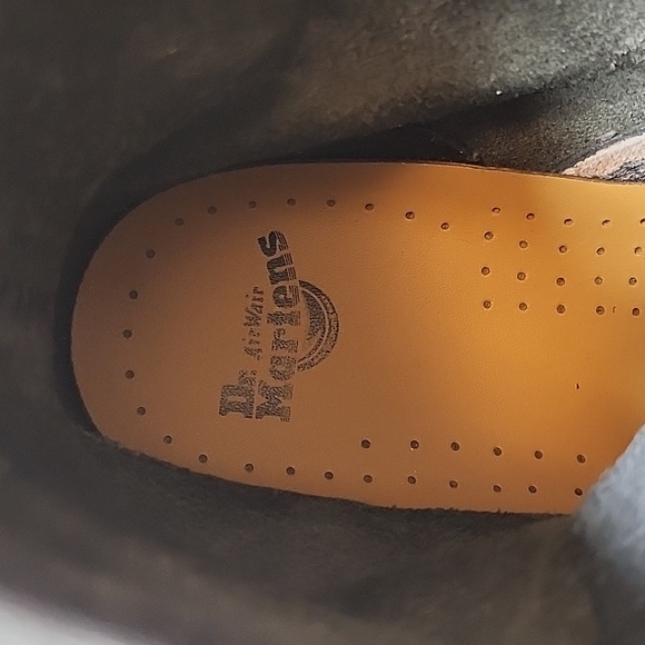 Dr. Martens 1460 Smooth Leather Lace Up Non Slip Chunky  Boots 8 - Picture 16 of 16